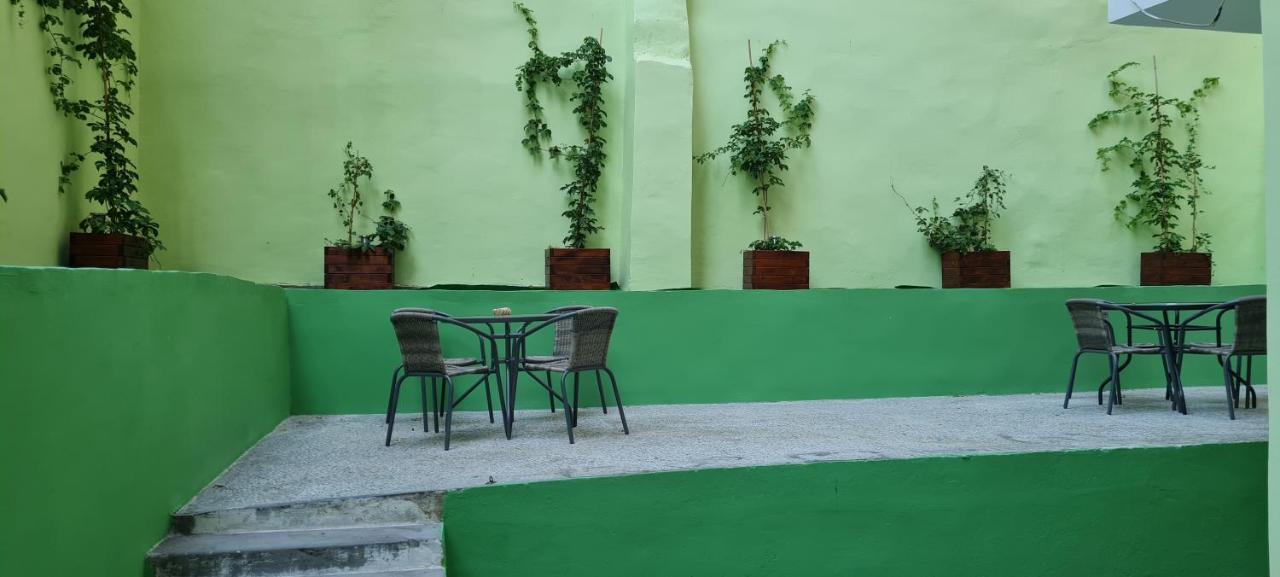 Cozy Apartment With Garden Near Town Center, Fully Renovated. Athens Exterior photo